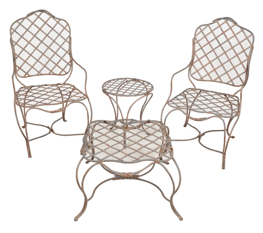 SUITE OF METAL FAUX BOIS PATIO