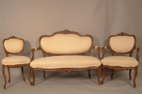SUITE OF ROCOCO CARVED WALNUT