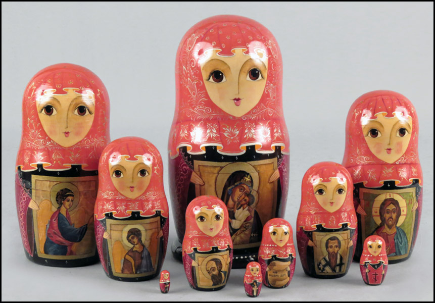 SUITE OF RUSSIAN MATRYOSHKA NESTING