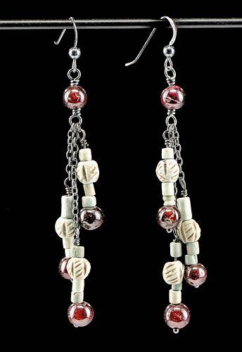 SUMERIAN FAIENCE & GARNET BEAD