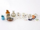 Sundry miniature and other dec