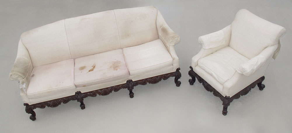 SUPERBLY CARVED MAHOGANY SOFA AND