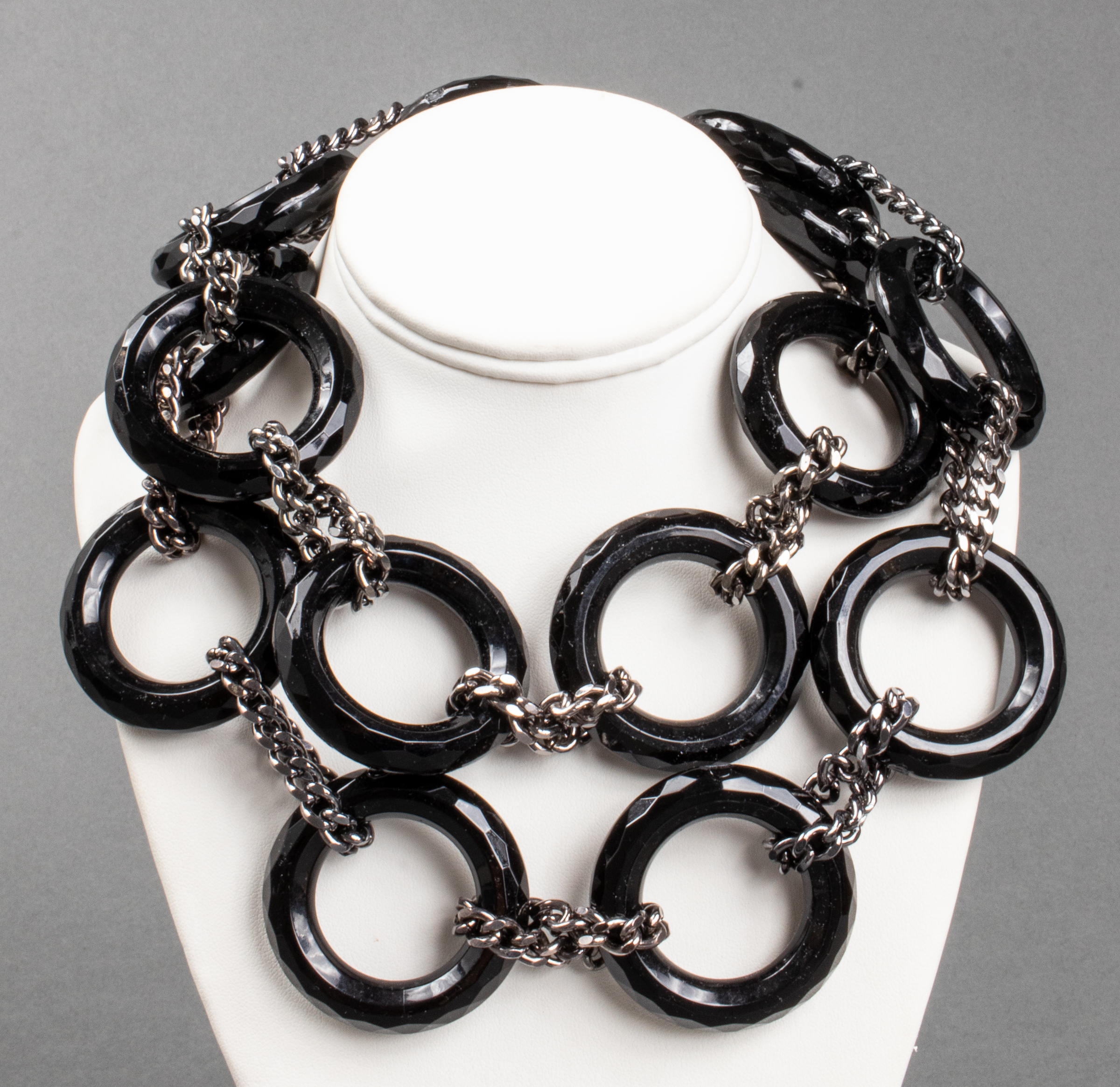 SUZI ROHER "NIGHT" BLACK &