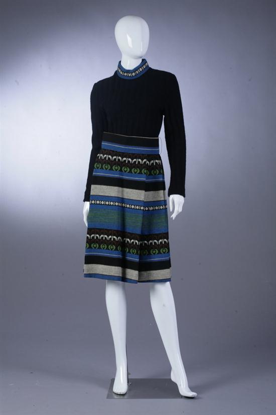 SUZY PERETTE BY VICTOR COSTA WOOL