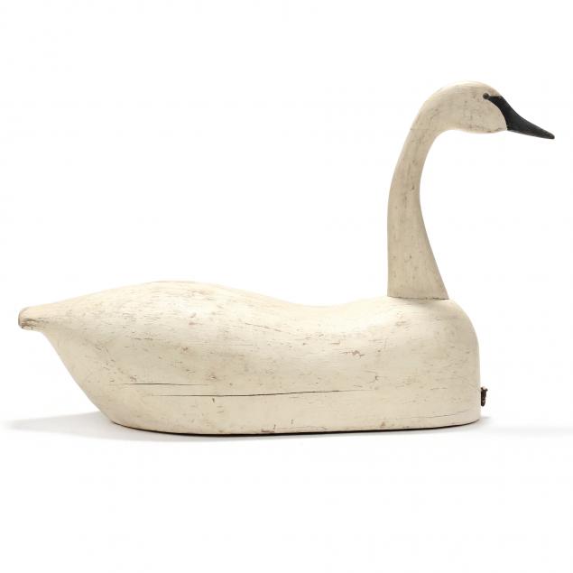 SWAN ISLAND CLUB STYLE SWAN Circa