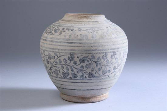SWANGKALOK IRONSTONE JAR