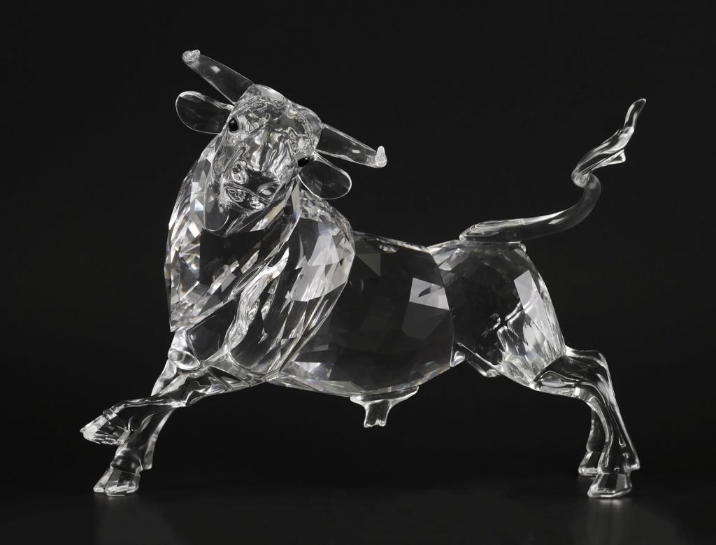 SWAROVSKI CRYSTAL CLEAR BULL