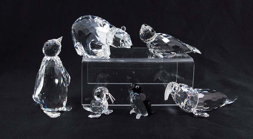 SWAROVSKI CRYSTAL FIGURES: 6