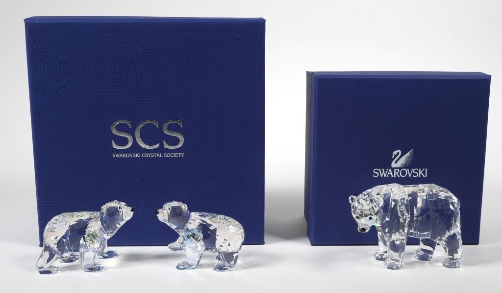 SWAROVSKI CRYSTAL MOTHER POLAR BEAR