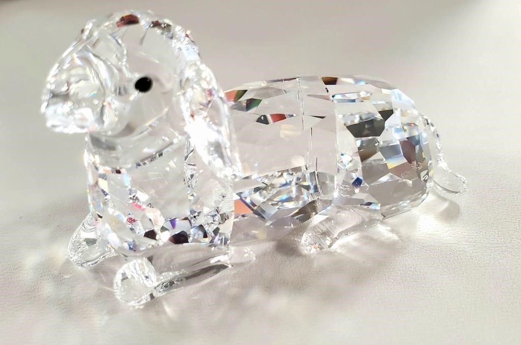 SWAROVSKI CRYSTAL MOTHER SHEEP