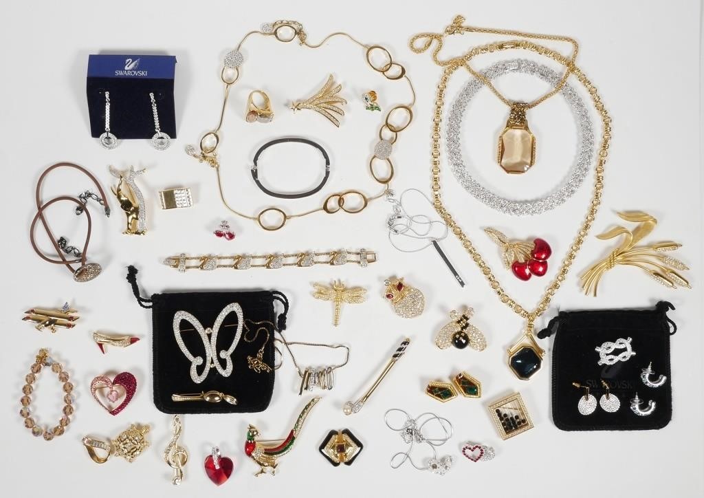 SWARVOSKI CRYSTAL COSTUME JEWELRY