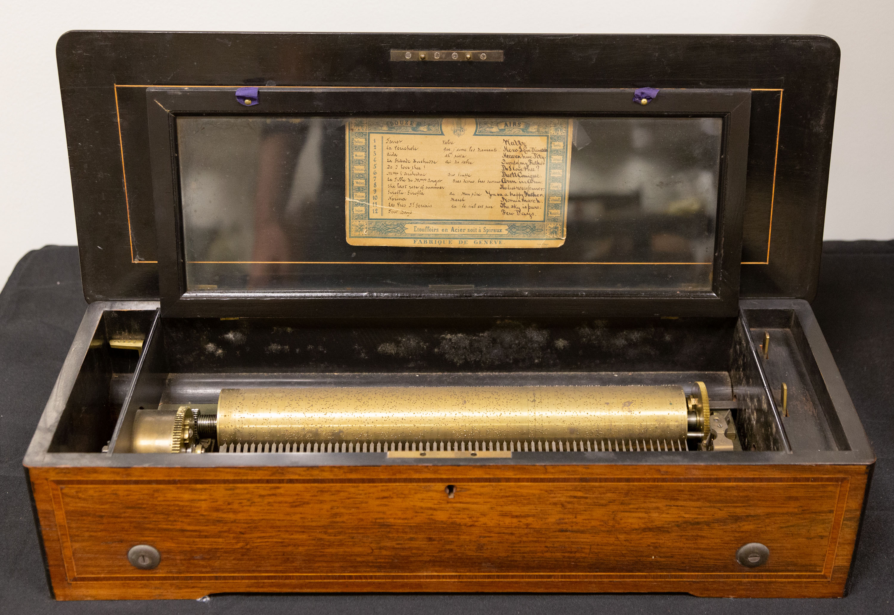 SWISS 12 TUNE MUSIC BOX 19th