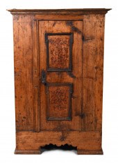 SWISS ALPINE PAINTED PINE CABI