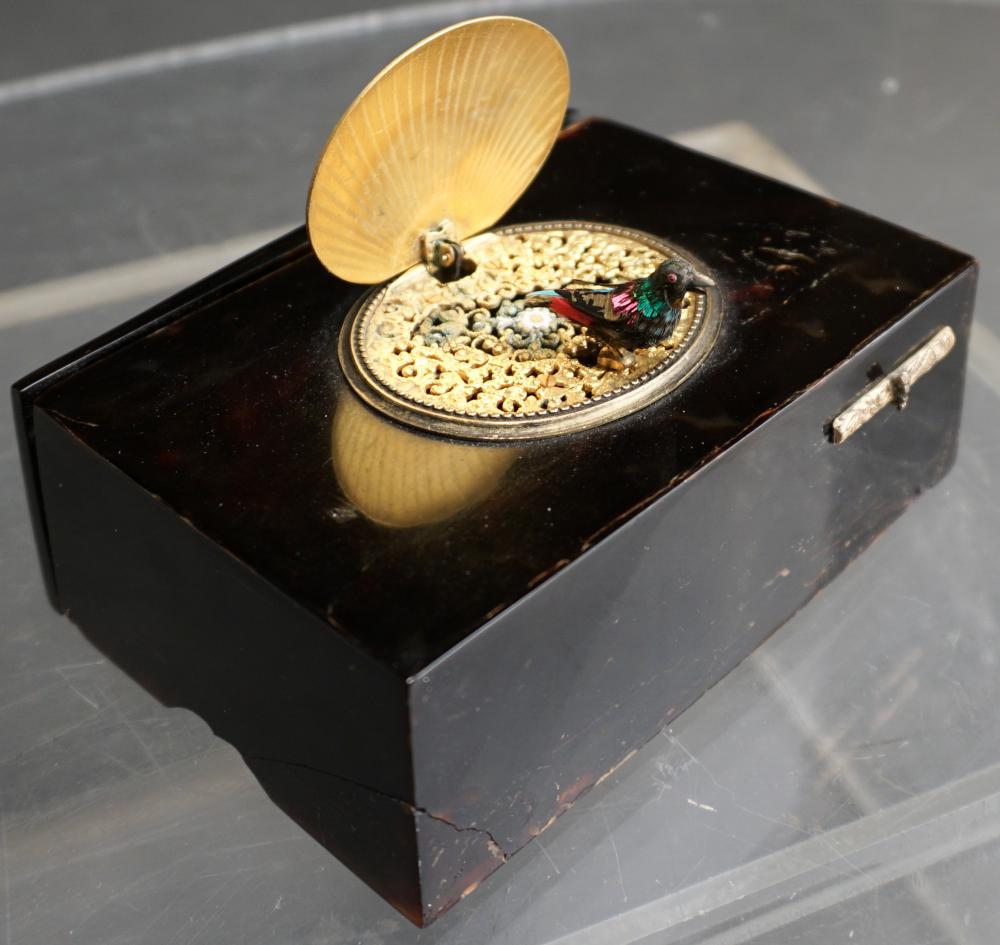 SWISS ENCASED SINGING BIRD