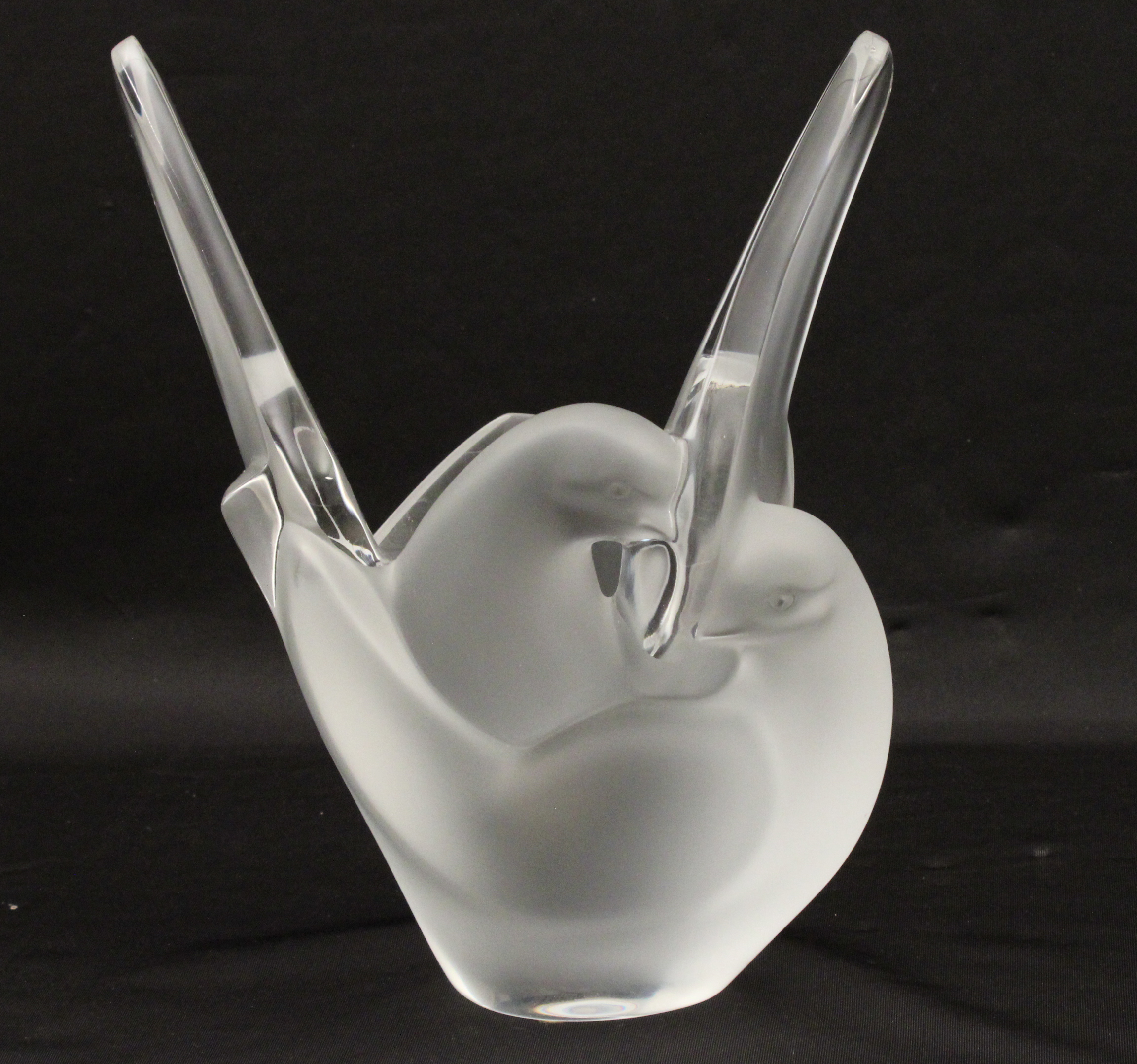 SYLVIE BY LALIQUE Crystal vase of
