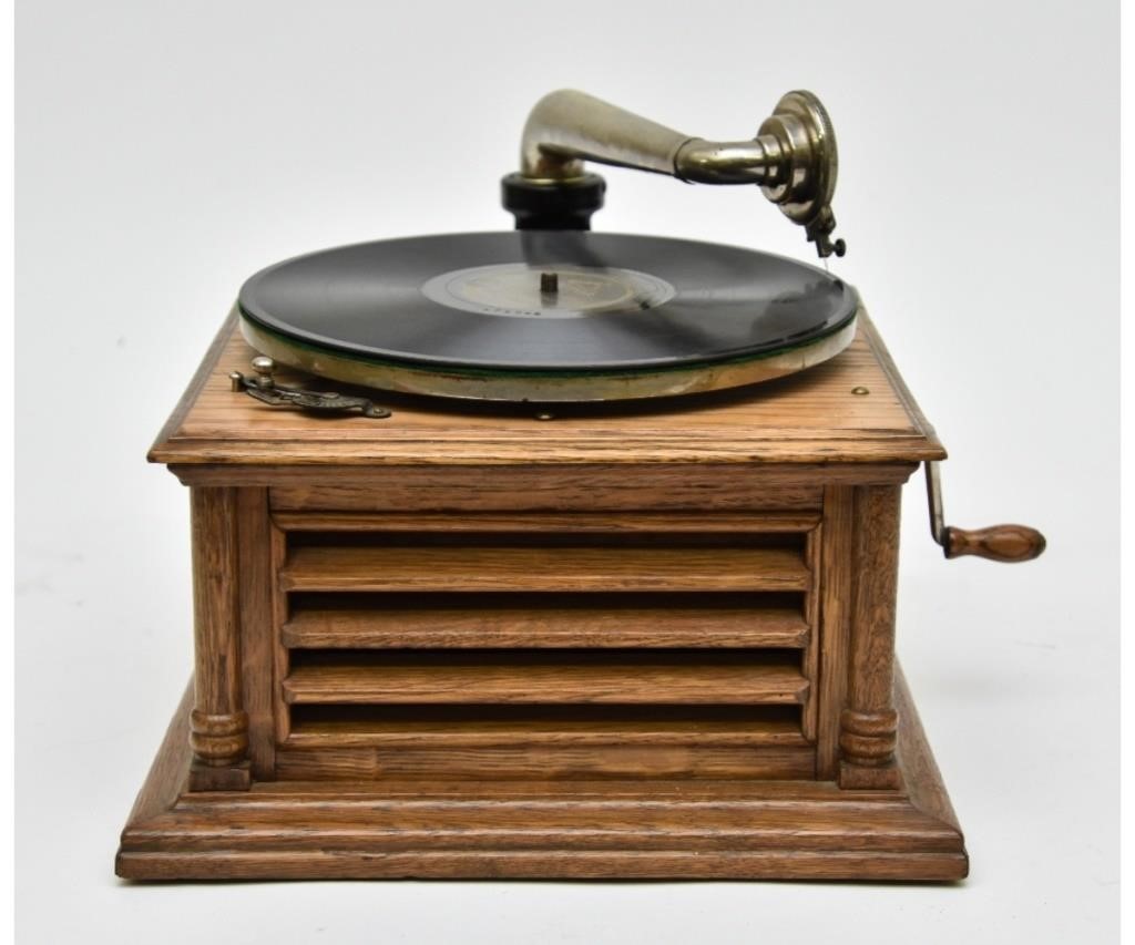 Symphony United Talking Machine