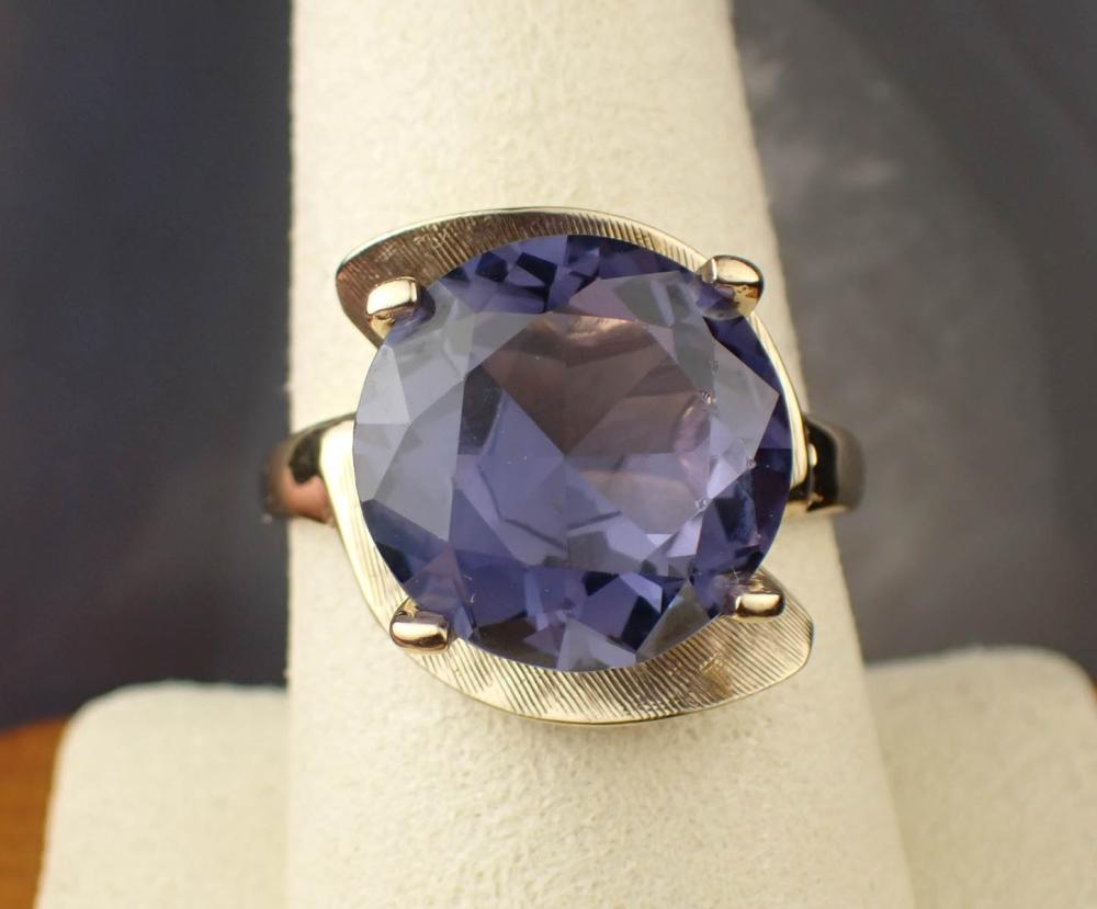 SYNTHETIC ALEXANDRITE AND YELLOW