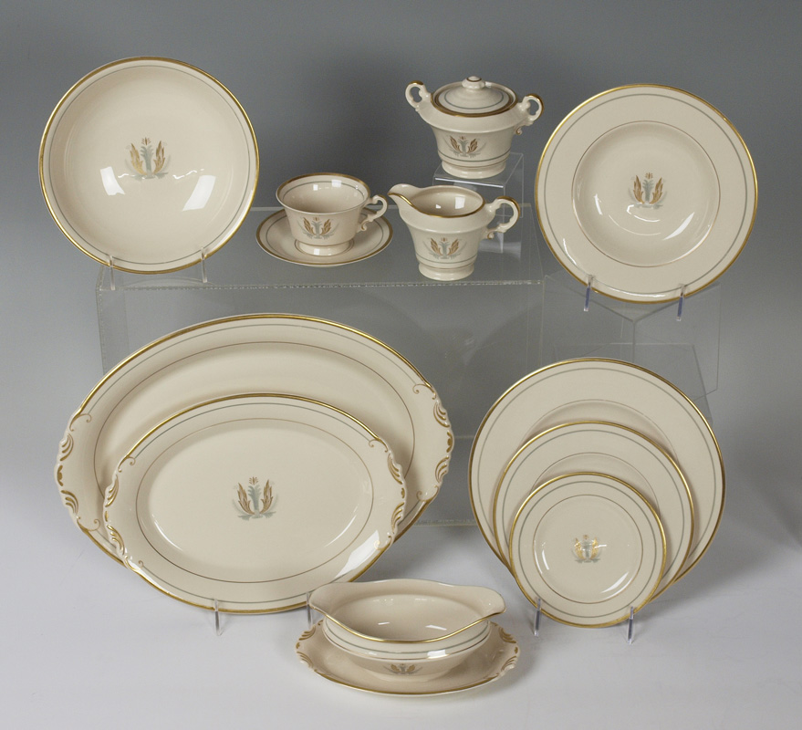SYRACUSE FINE CHINA IN THE