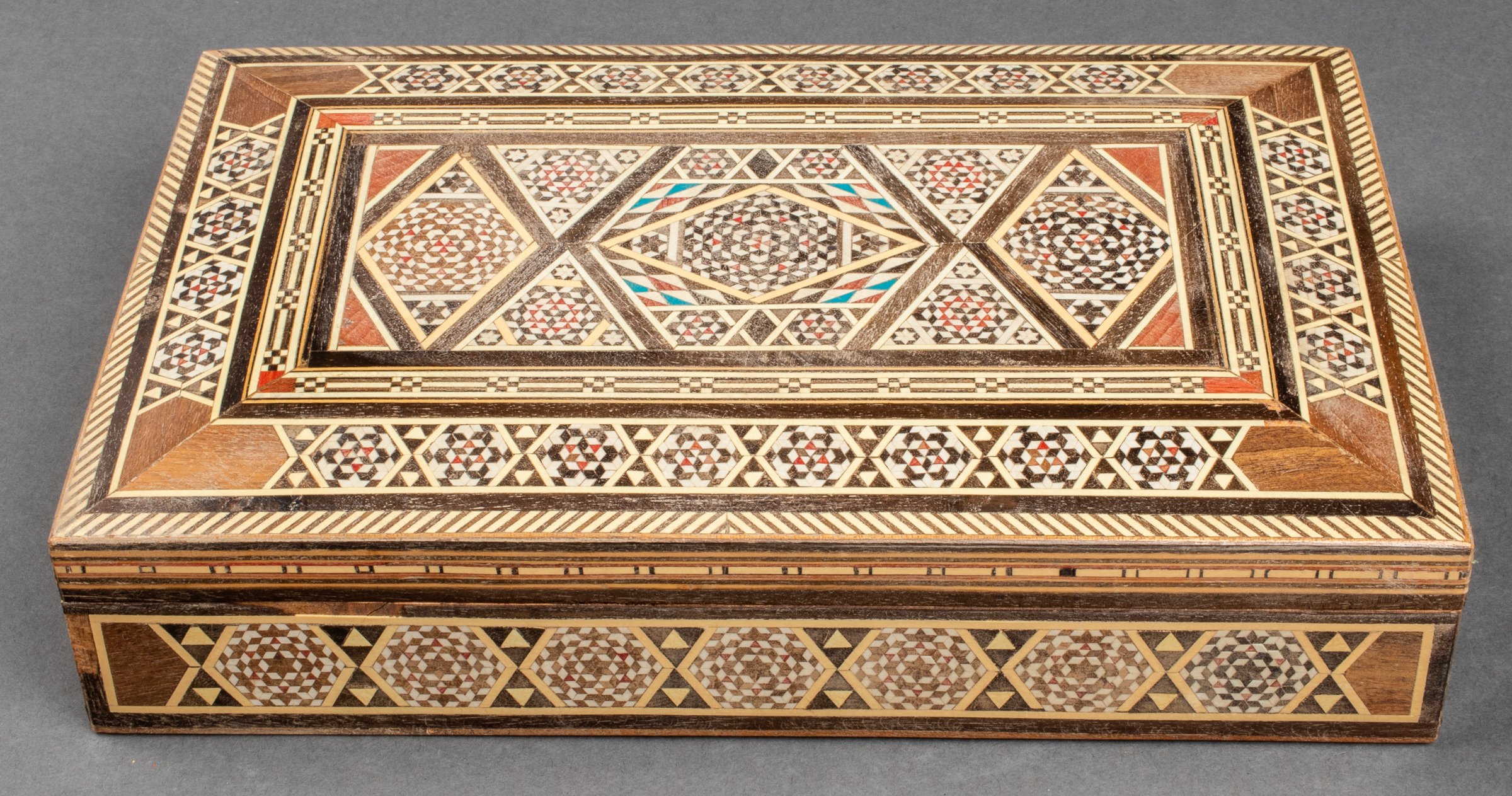 SYRIAN/MIDDLE EASTERN MARQUETRY &
