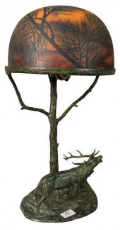 TABLE LAMP, HAVING CAMEO GLASS