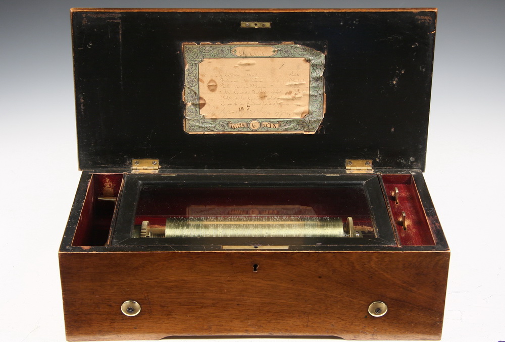 TABLETOP MUSIC BOX - 19th c Swiss
