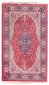 TABRIZ DESIGN RUG: 2’7” X 4’5”