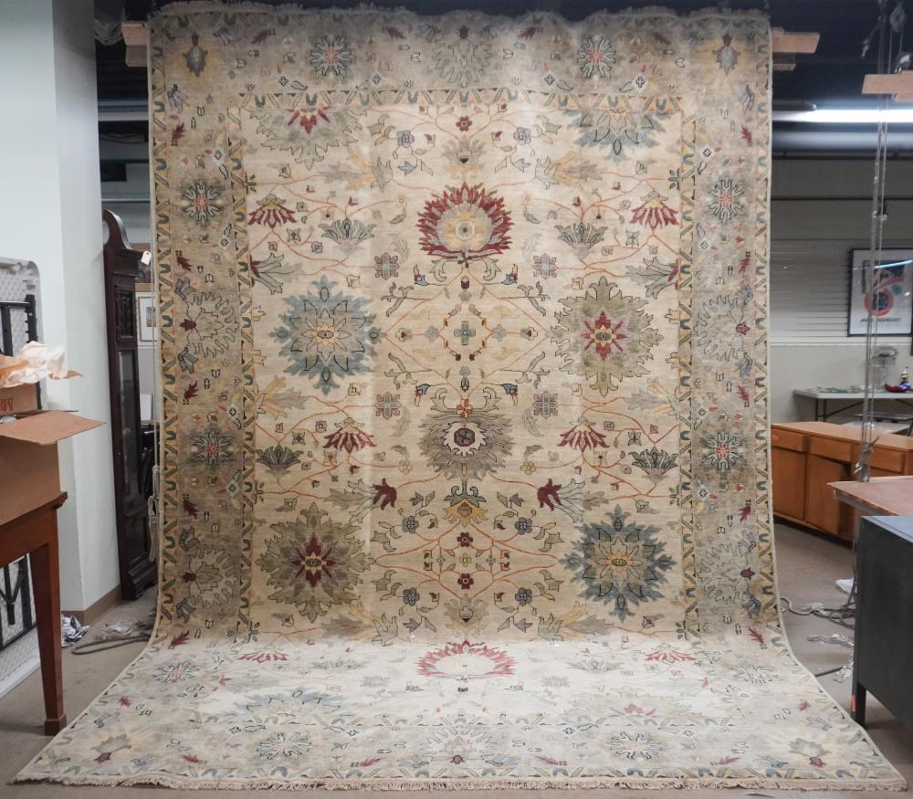 TABRIZ IVORY GROUND RUG,