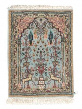 TABRIZ PRAYER RUG: 2’0” X 2’7”