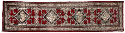 Tabriz runner, four diamond
