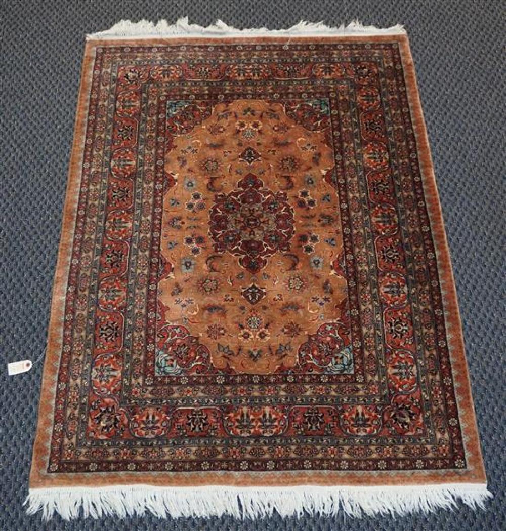 TABRIZ SCATTER RUG, 6 X 4