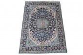 TABRIZ-STYLE CARPETwith a larg