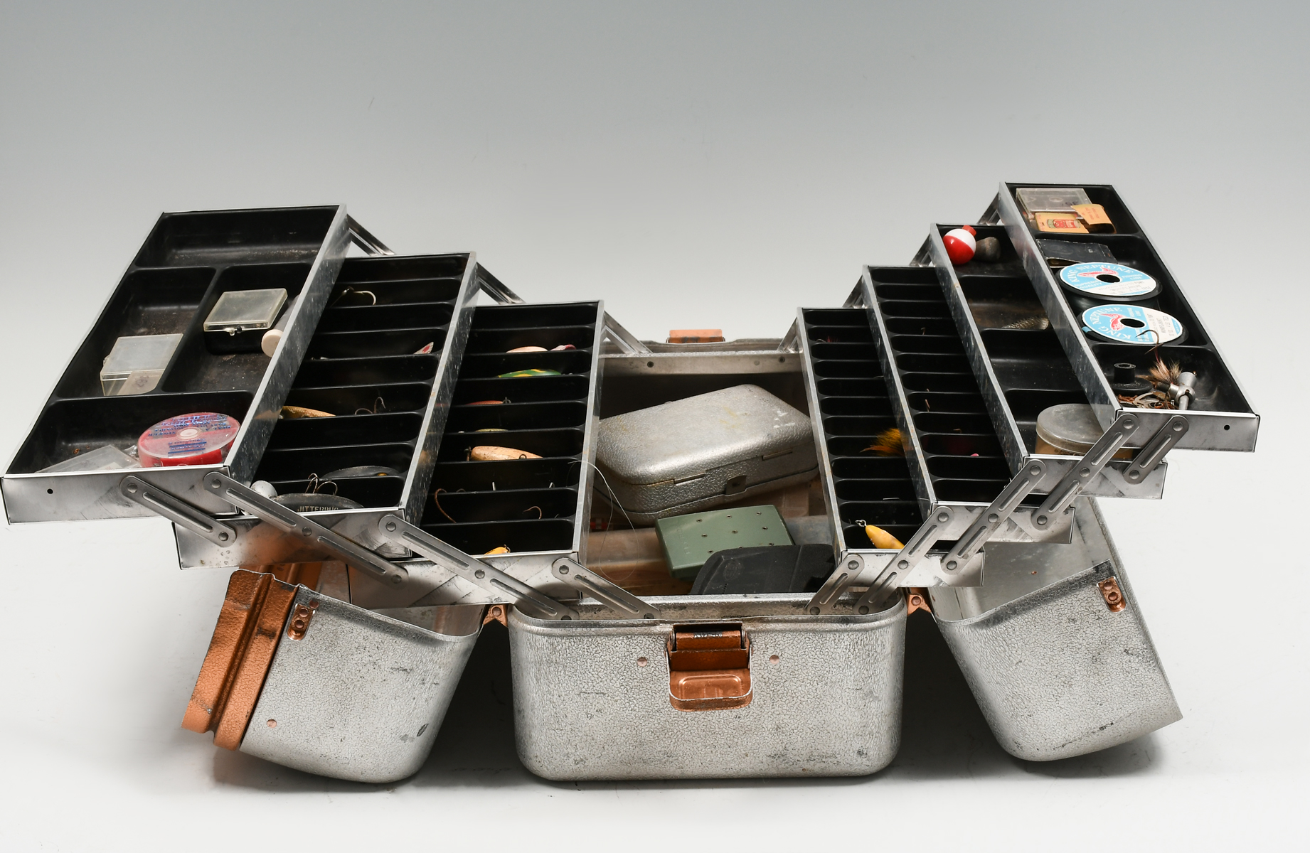 TACKLE BOX WITH CONTENTS