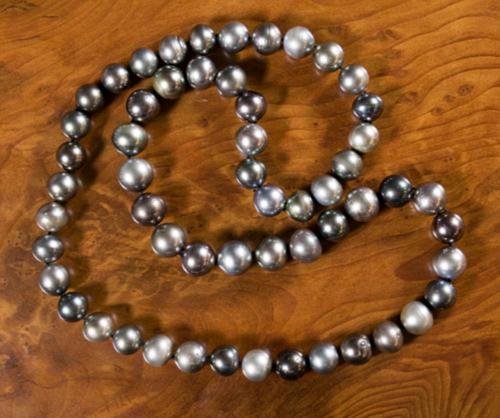 TAHITIAN PEARL OPERA LENGTH