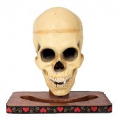TALKING SKULL.Talking Skull. C