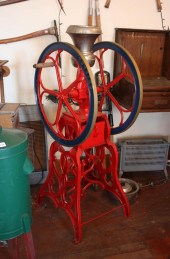 TALL CAST IRON COFFEE MILLTALL