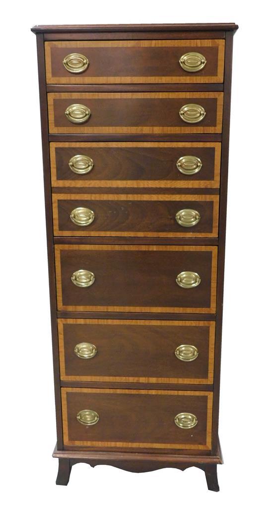 TALL CHEST OR SEMAINIER,