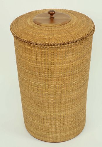 TALL NANTUCKET STYLE BASKET WEAVE