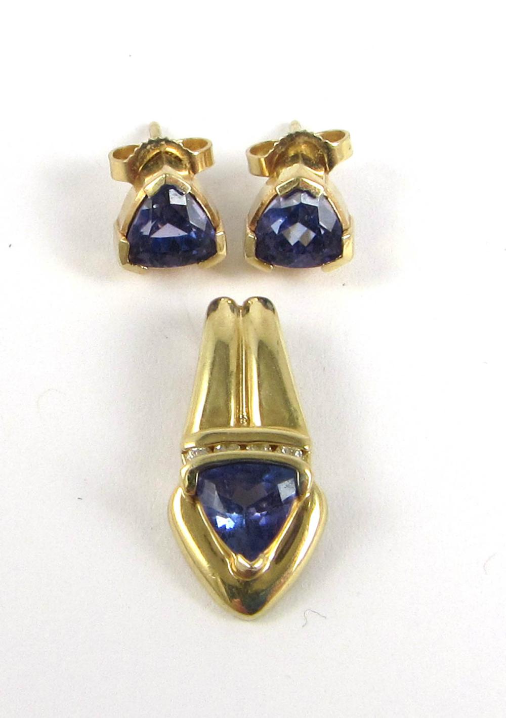 TANZANITE AND DIAMOND PENDANT AND