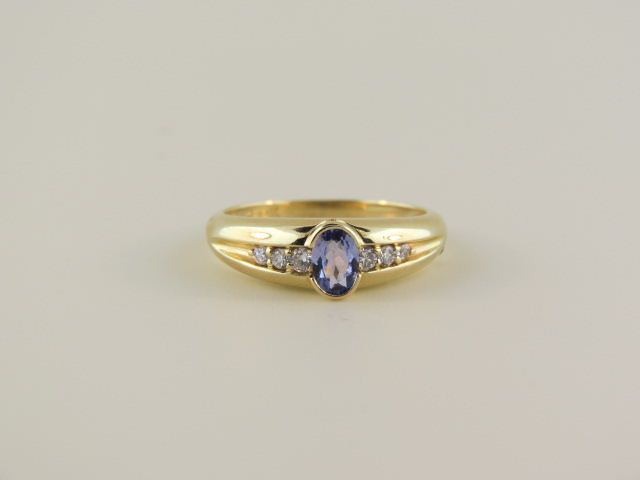 Tanzanite & Diamond Ring .85