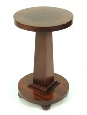 TAPERED MAHOGANY SOLID WOOD FE
