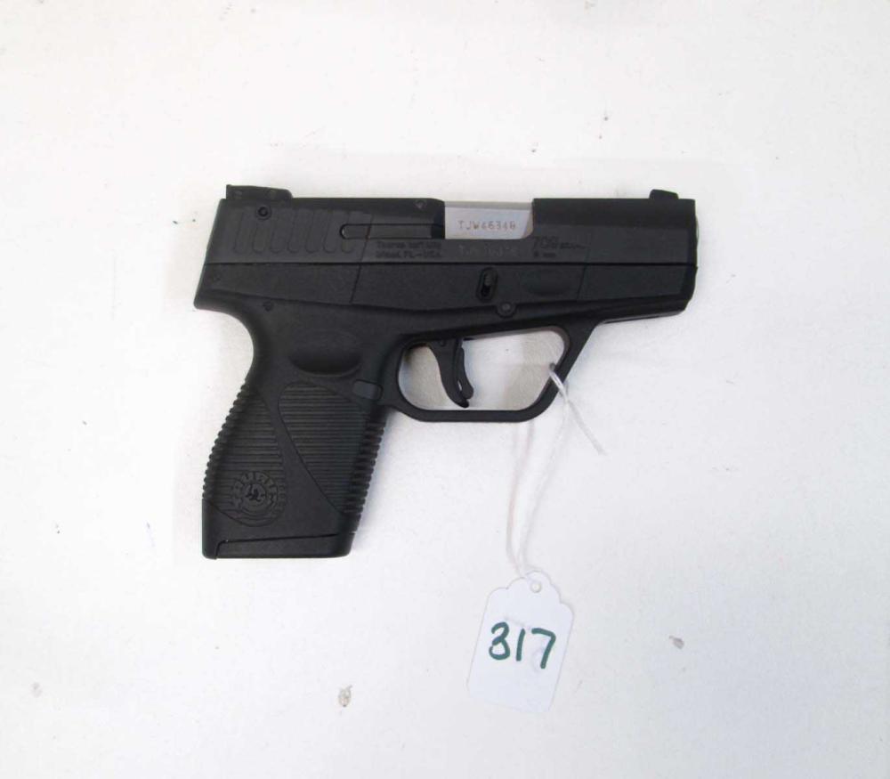 TAURUS MODEL PT709 SLIM DOUBLE