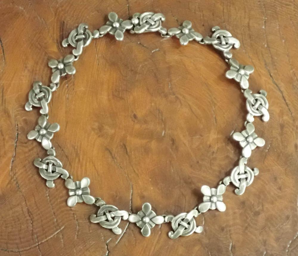 TAXCO "980" STERLING CHOKER