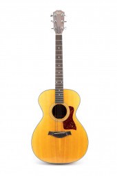 TAYLOR 712 ACOUSTIC GUITAR IN