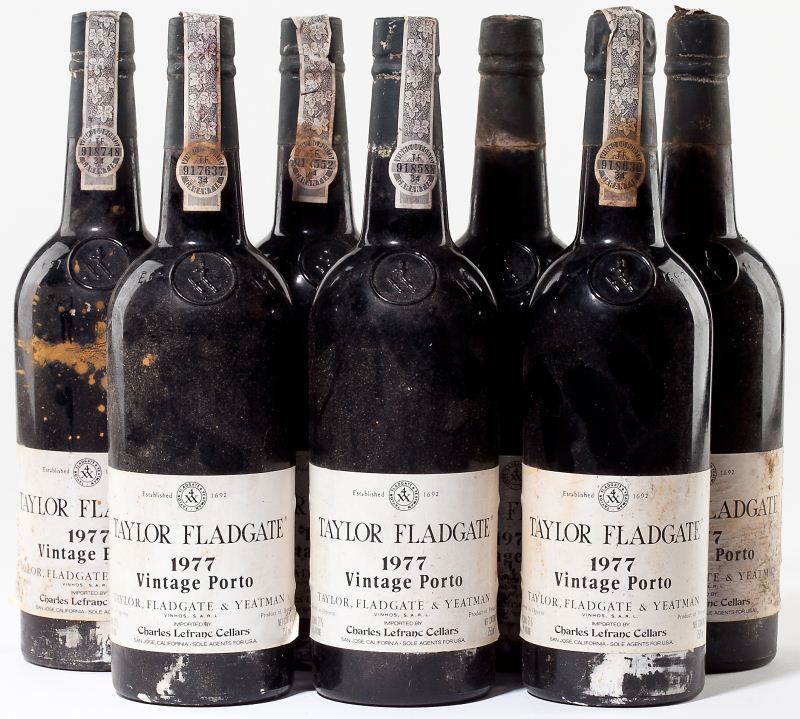 Taylor Fladgate Vintage Port19777