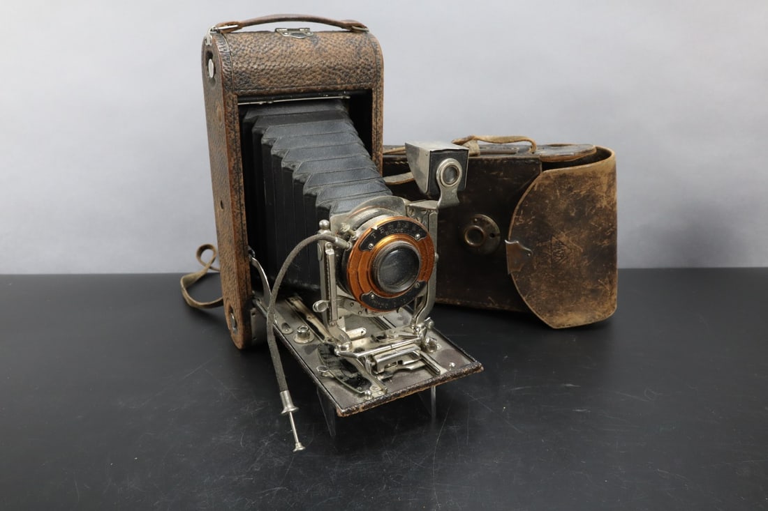 TB BIONIC COLLAPSIBLE LAND CAMERATB