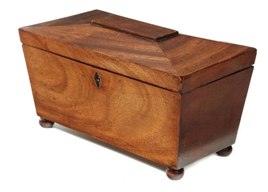 TEA CADDY.  England  1st
