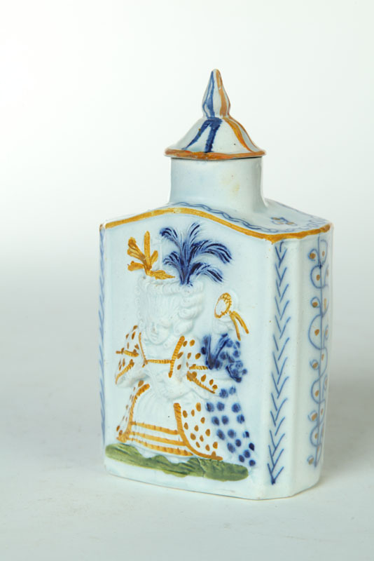TEA CADDY.  English  late
