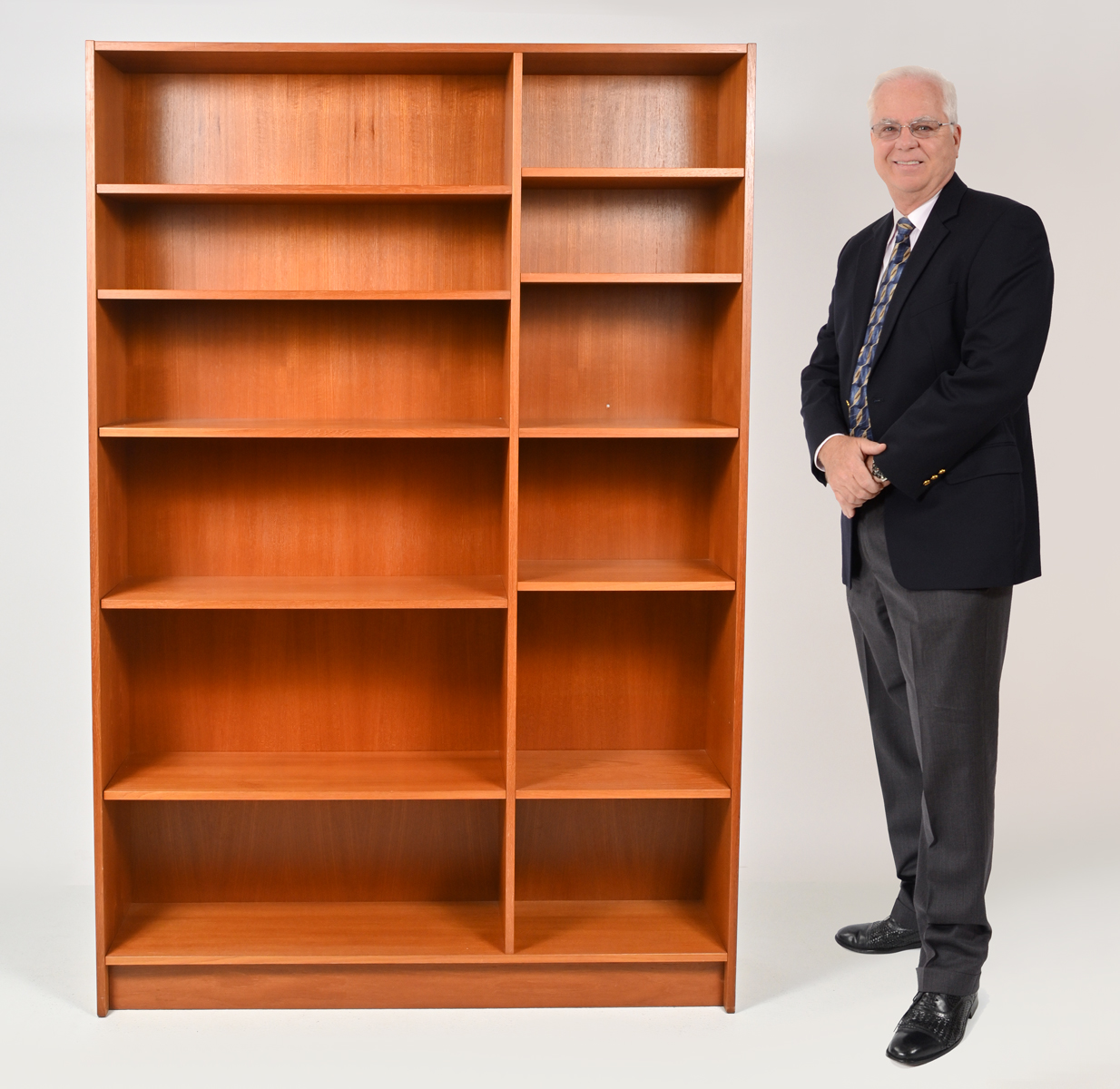 TEAK DANISH BOOKSHELF: Danish