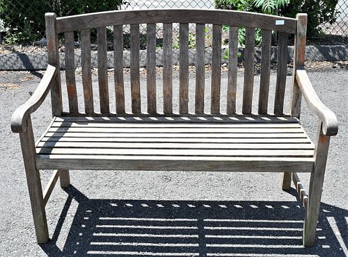 TEAK OUTDOOR BENCHTeak Outdoor