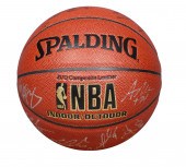 Team signed Spalding NBA baske